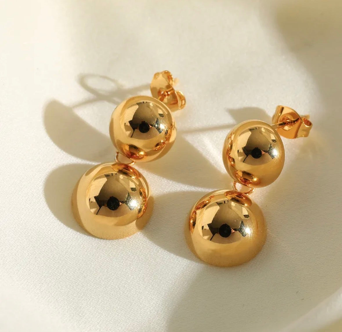 Analicia Earrings